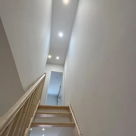 Apartment Brulee - Brand New - 2 Duplex Wifi, Ac,